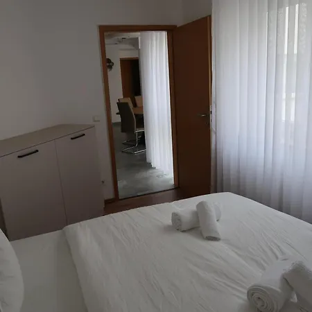 Apartment Old