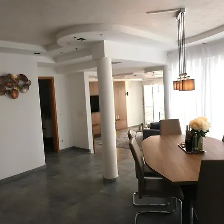 Apartment Old